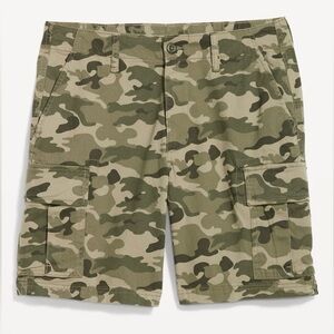 OLD NAVY Lived-In Cargo Shorts -- 9-inch inseam size 31